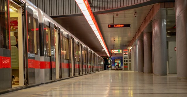 Metro - Prosek